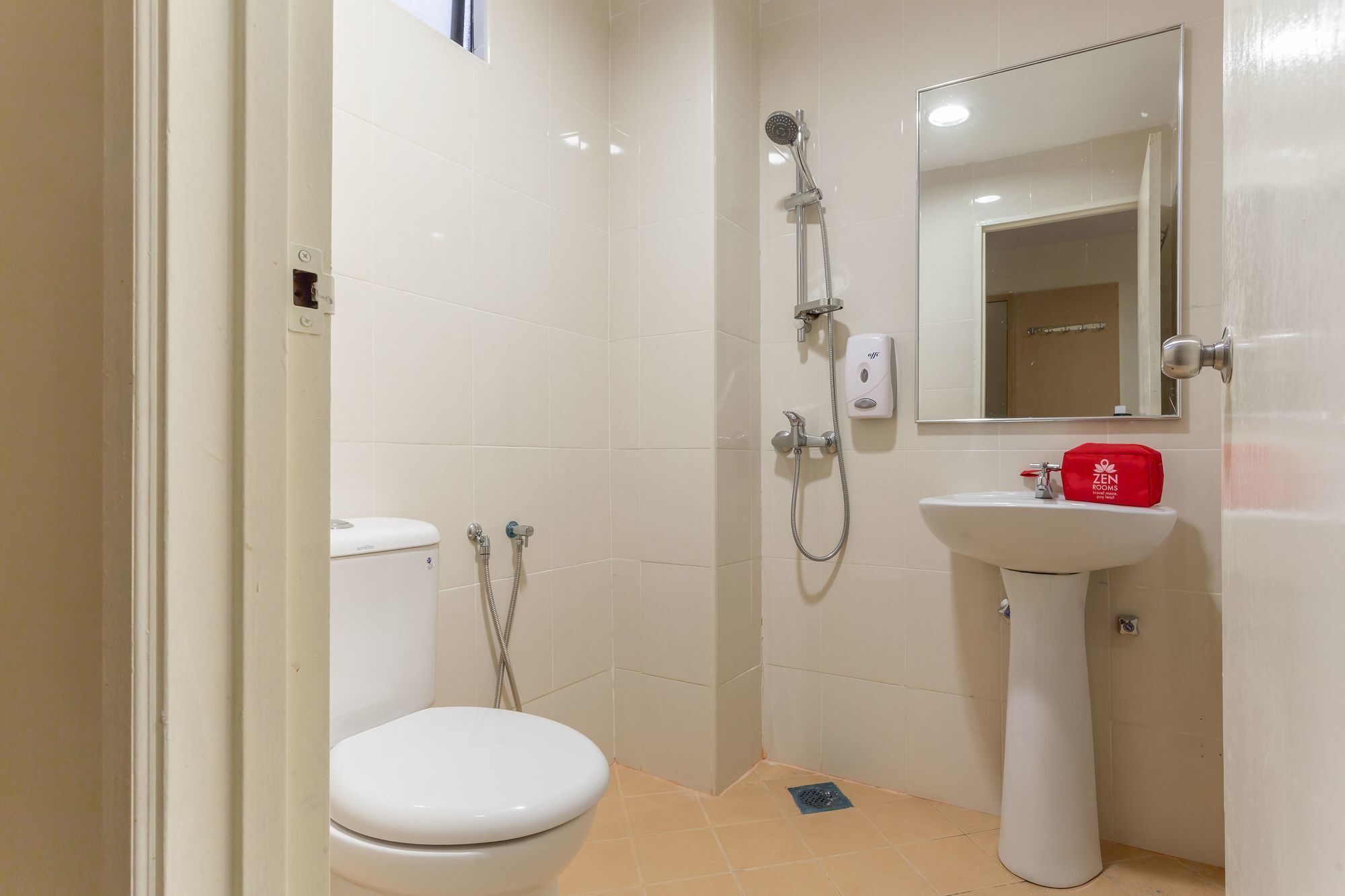 Zen Rooms Basic Sentul Kuala Lumpur Zewnętrze zdjęcie